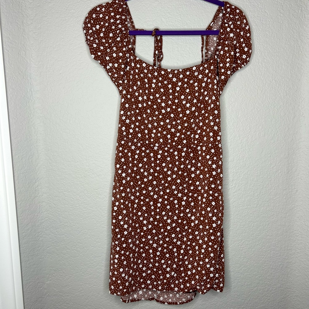 Floral brown dress